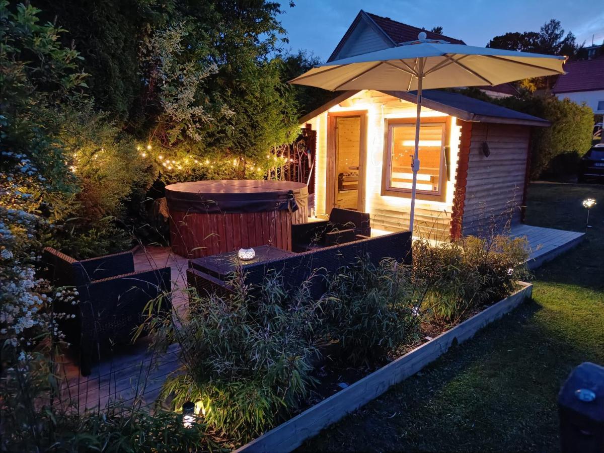 Mikael'S Bed & Spa Apartment Sandefjord Exterior photo